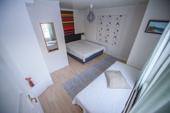 Room 34 of 91