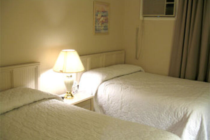 Room 18 of 40