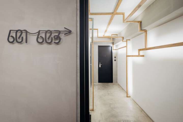 Ballroom/Hall 55 of 61