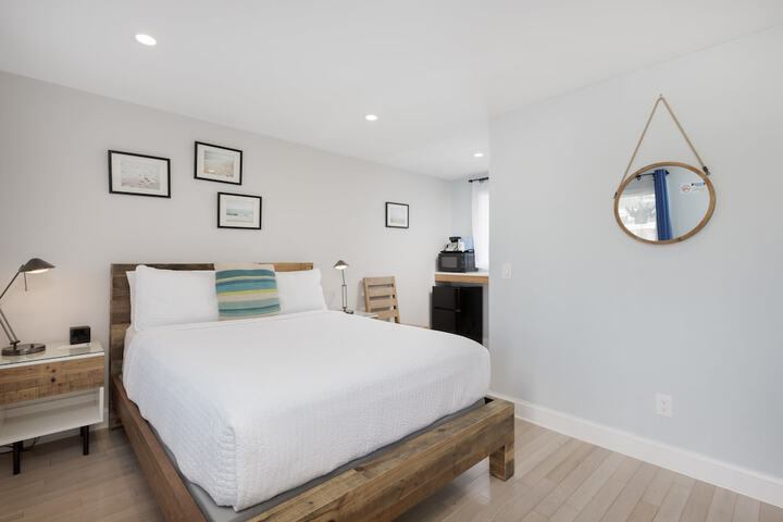 Room 20 of 121