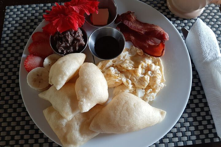 Breakfast/Coffee Service 52 of 73