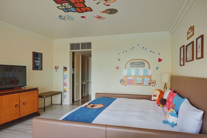 Room 54 of 226