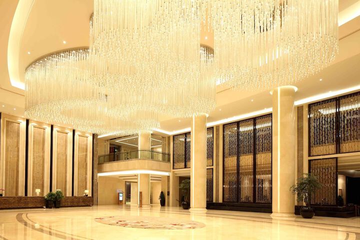 Hotel Interior 5 of 129