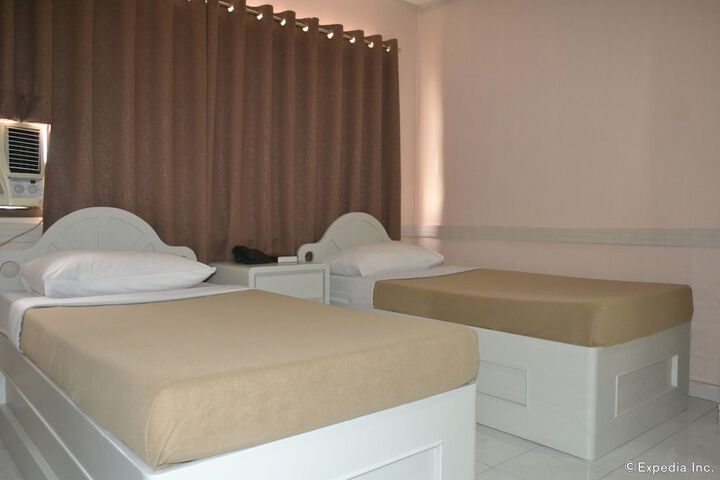 Room 27 of 56