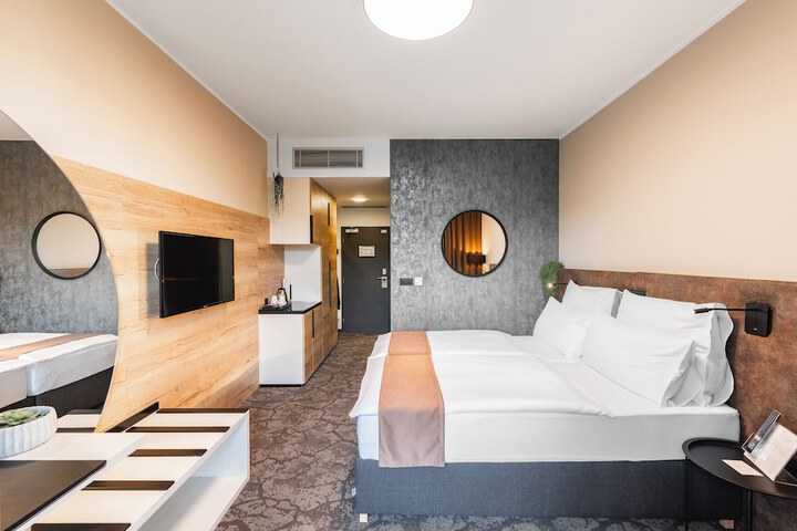 Room 49 of 113