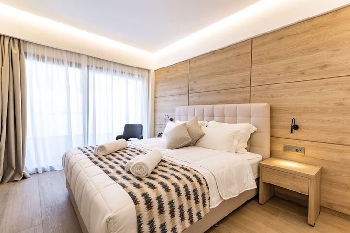 Room 8 of 59