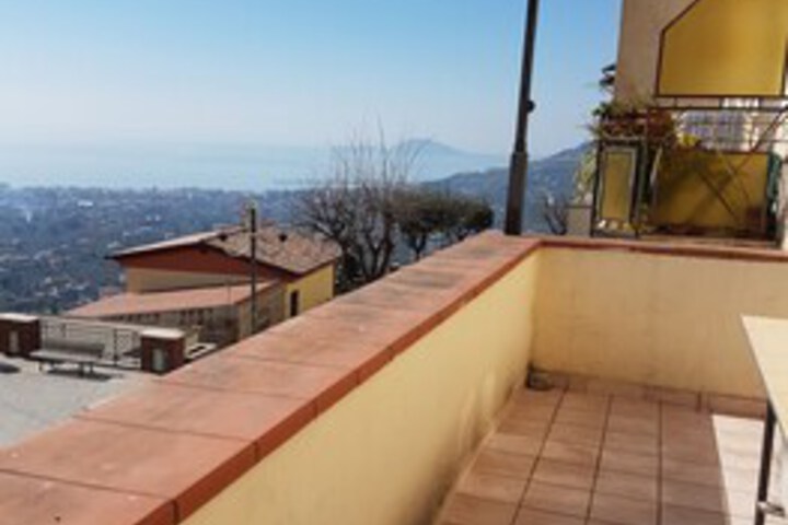 Terrace/Patio 8 of 13