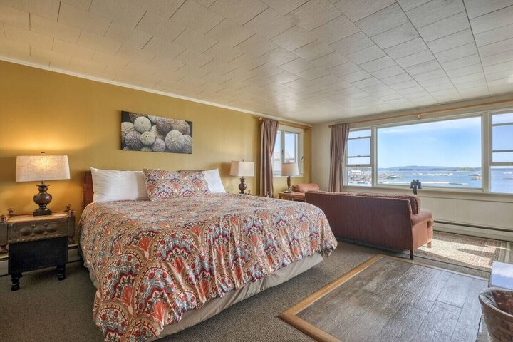 Room 36 of 113
