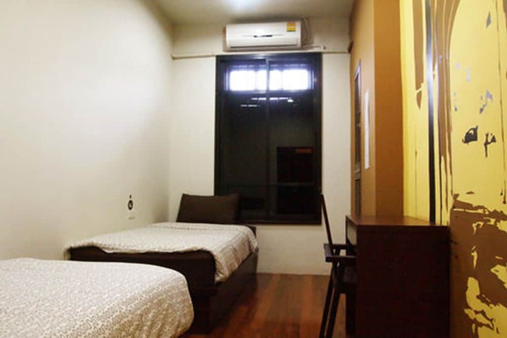 Room 26 of 31