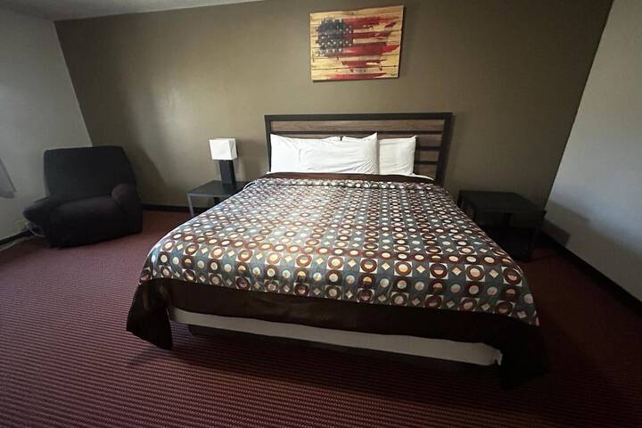 Room 15 of 51