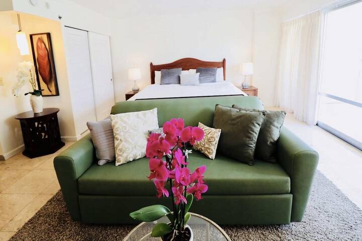 Photo of Ilikai Hotel Condo Vacations