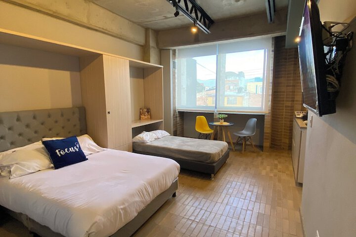 Room 14 of 84