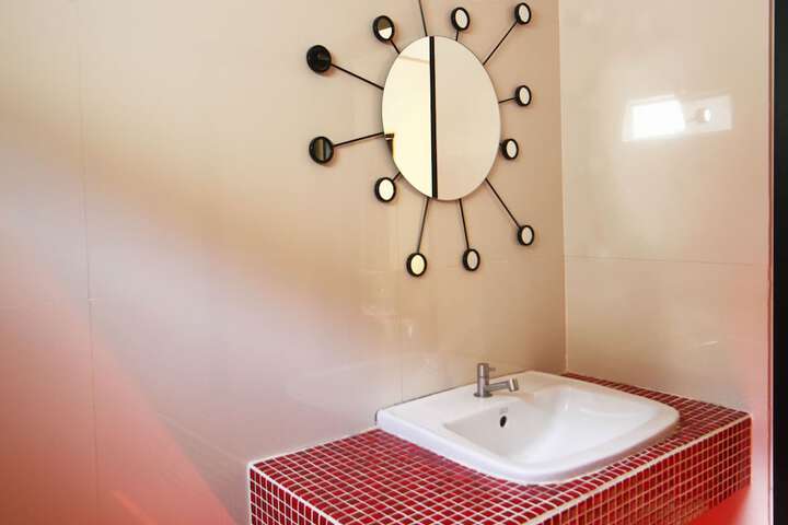 Room 35 of 68