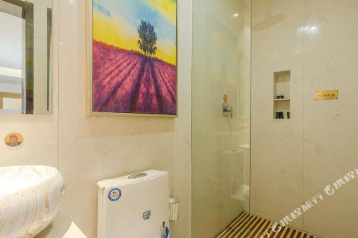Guanyi Boutique Hotel