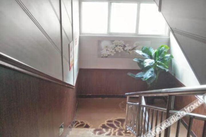 Hotel Interior 6 of 15