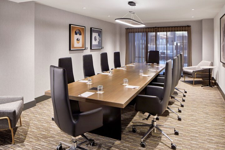 Meeting facility