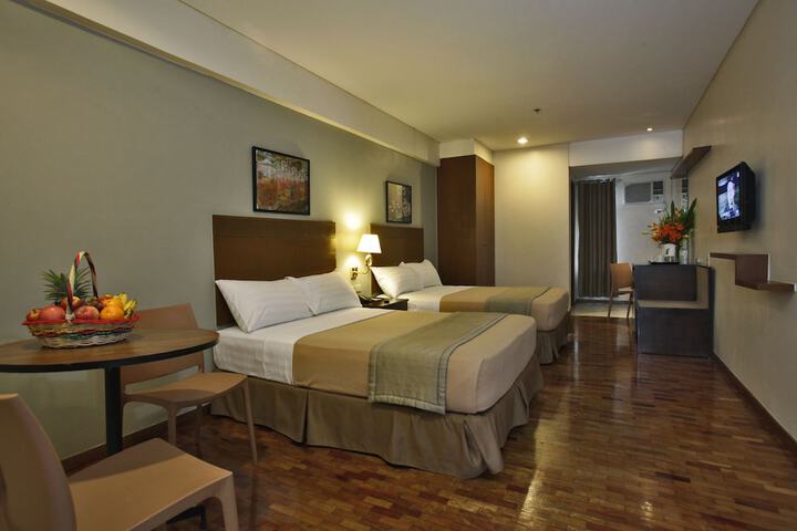 Room 14 of 53