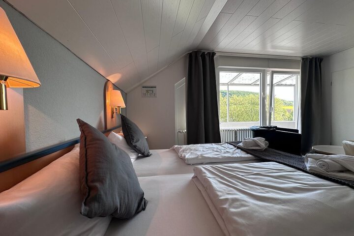 Room 14 of 56