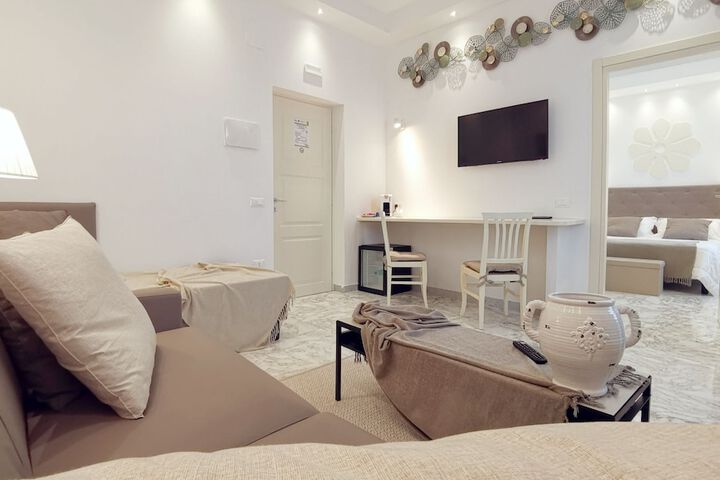 Room 15 of 52