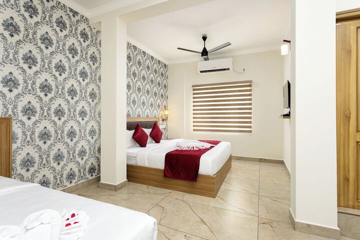 Room 19 of 33