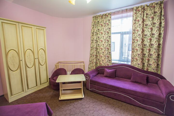 Room 36 of 64