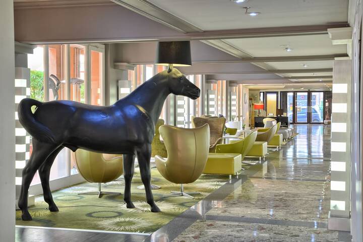 Lobby Photos