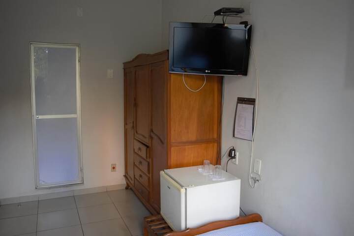 Room 17 of 43