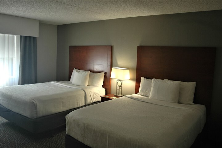 2 Queen Beds City Courtyard View (11 of 16)