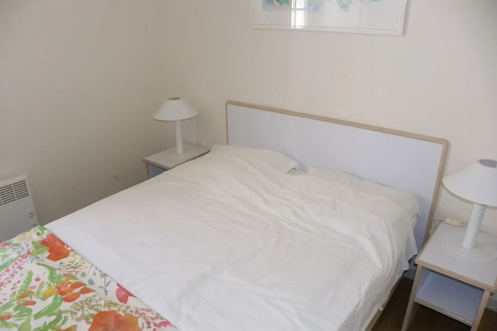 Room 5 of 23