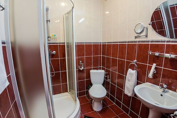 Clean Restrooms