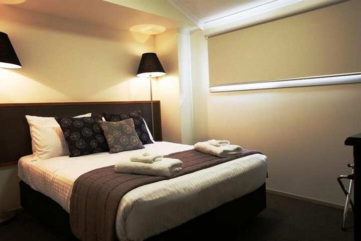 Room 9 of 44