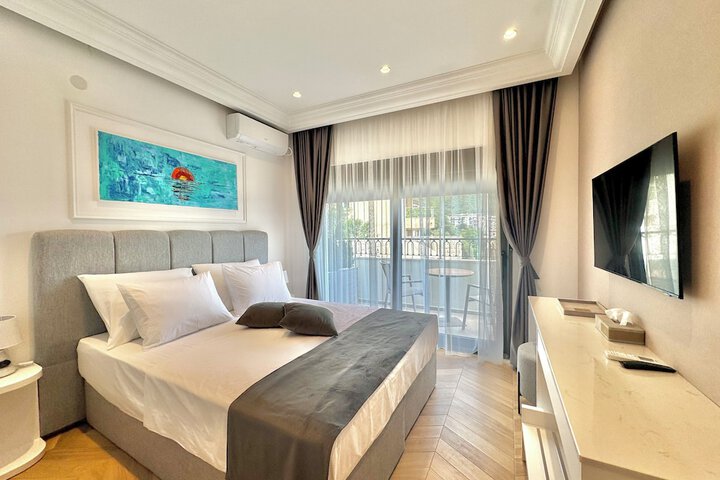 Room 10 of 60
