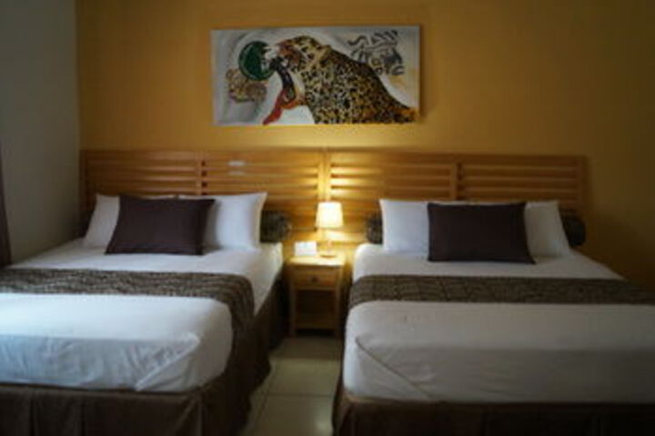 Room 18 of 33