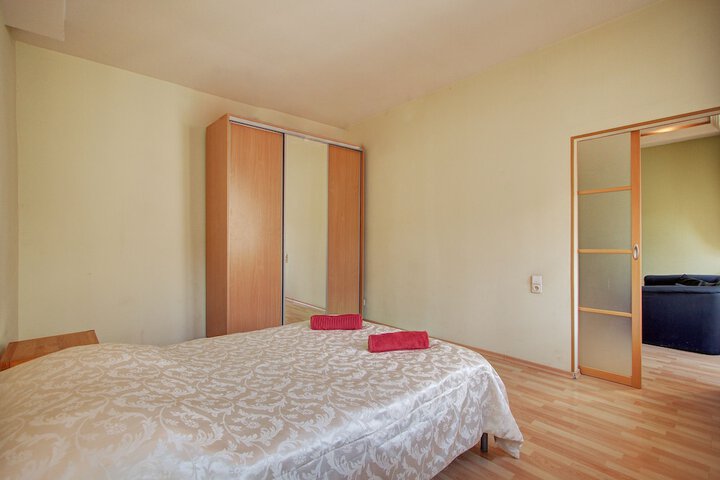 Room 6 of 29