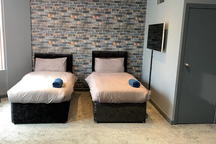 Room 26 of 39