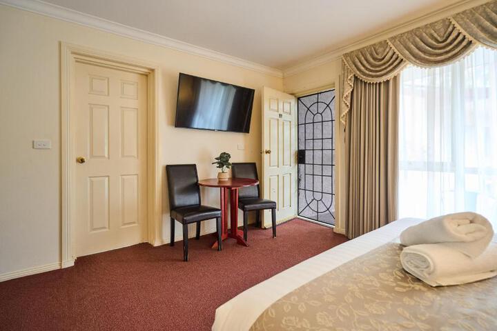 Suite Room