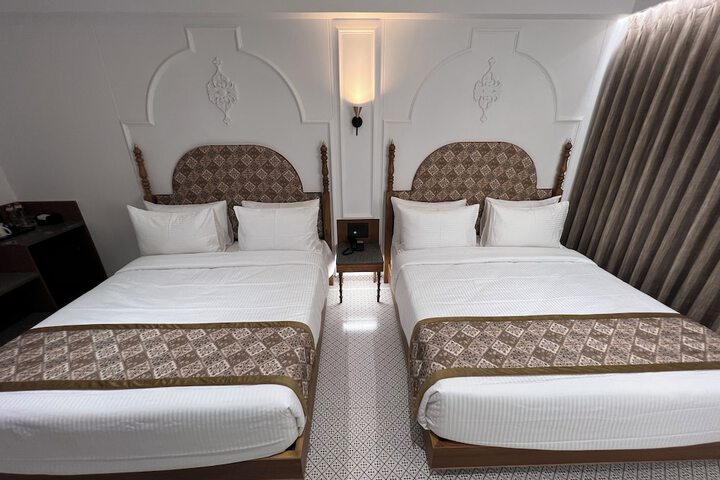 Room 12 of 70