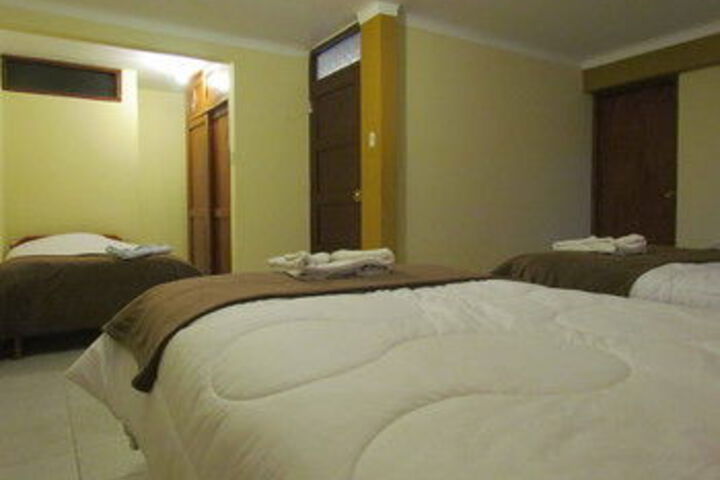 Room 21 of 34
