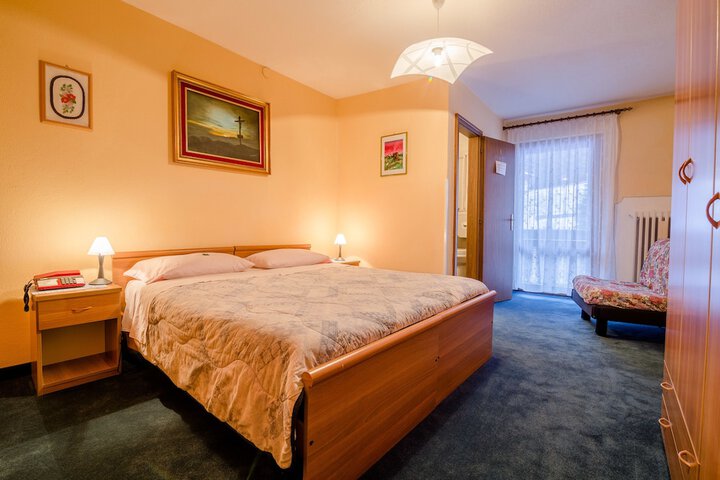 Room 7 of 55