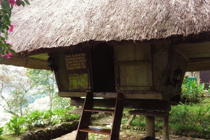 Room 7 of 32