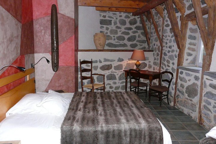 Room 12 of 47