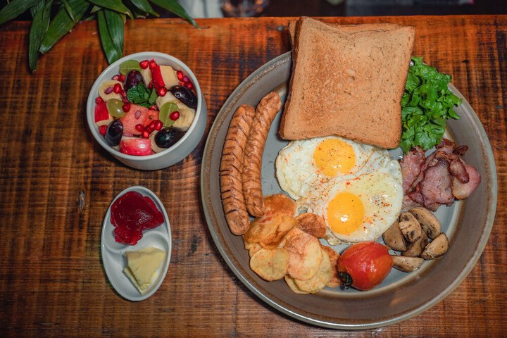 Breakfast/Coffee Service 27 of 48