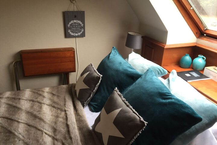 Room 5 of 43