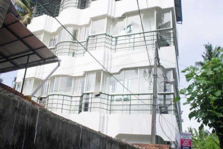 Globe Trotters Inn