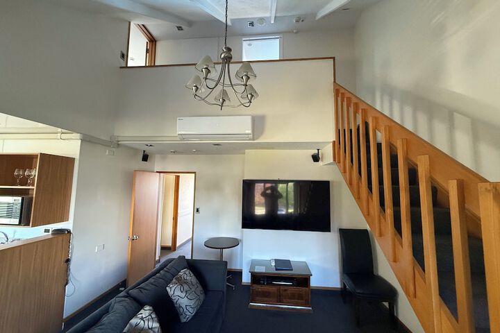 Room 71 of 165
