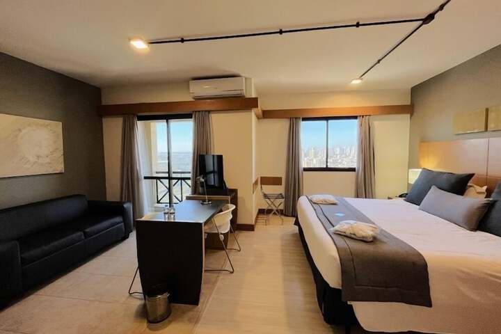 Room 28 of 96