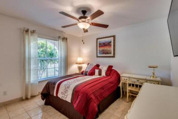 Lakeside at Cat Cay Cape Coral Roelens Vacations in Cape Coral, FL