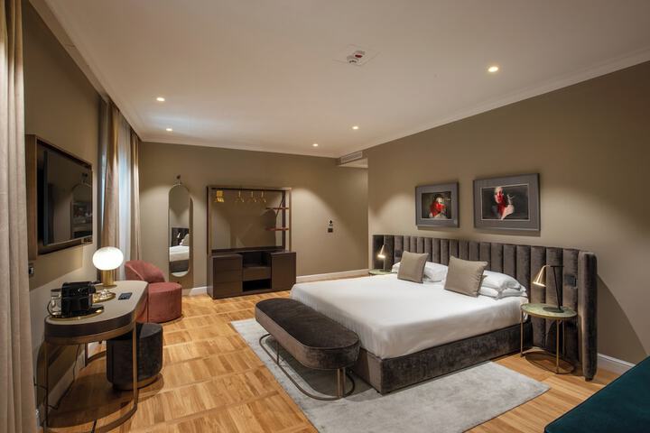 Room 46 of 289