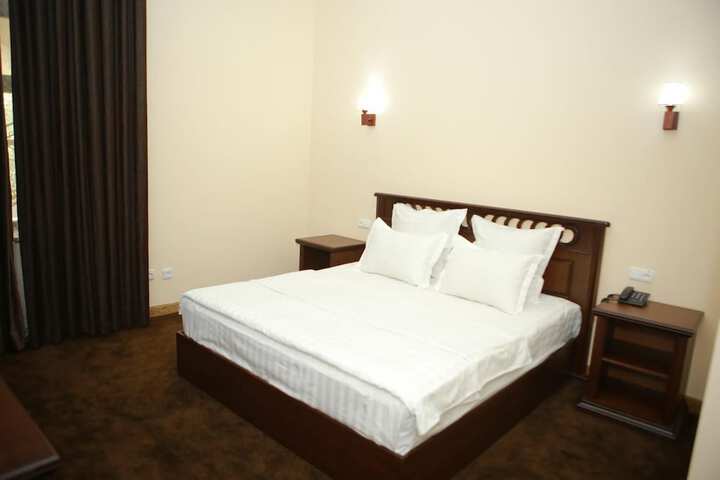 Room 13 of 58