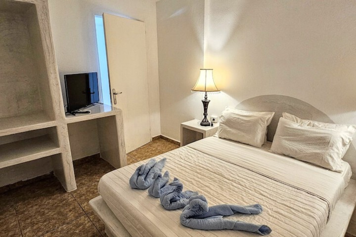 Room 12 of 278